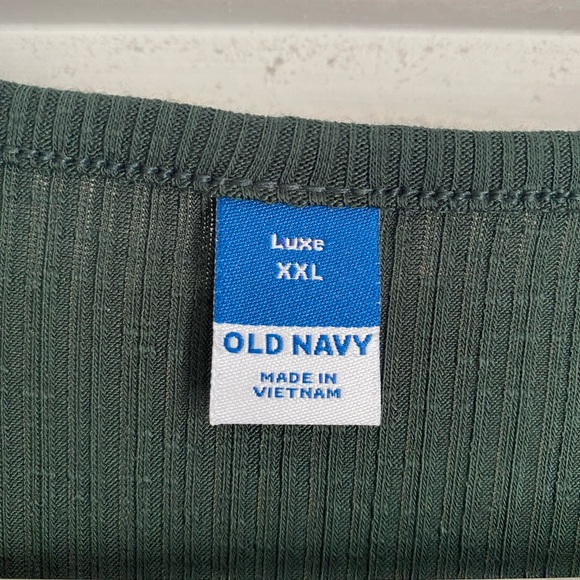 Old Navy Luxe v-neck ribbed shirt - Picture 2 of 4